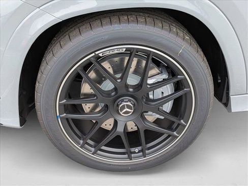 New 2026 Mercedes-Benz GLE 53 AMG 4MATIC Coupe image 9