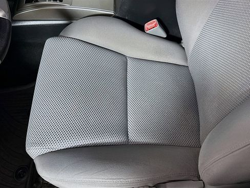 Used 2014 Toyota Tacoma PreRunner image 17