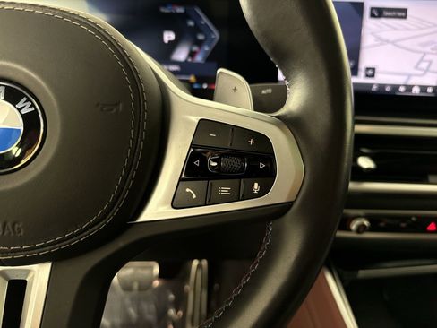 Used 2024 BMW X6 M60i w/ Executive Package image 14