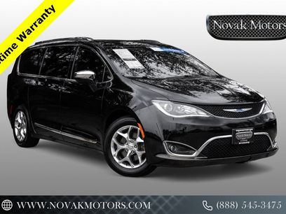 Used 2018 Chrysler Pacifica Limited