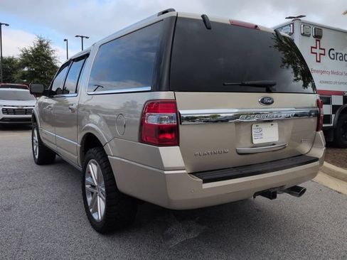 Used 2017 Ford Expedition EL Platinum RWD image 5