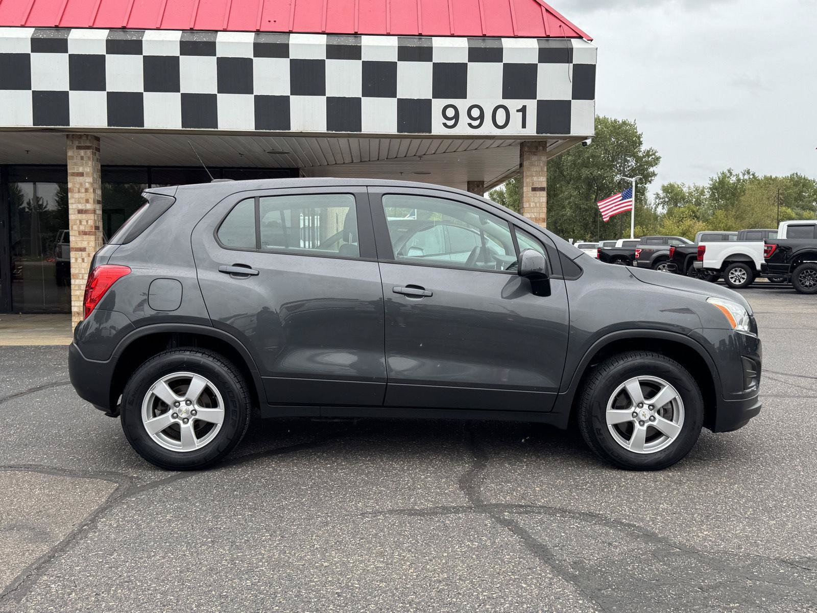 Used 2016 Chevrolet Trax LS AWD/4WD image 8
