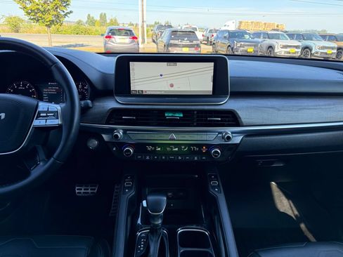 Certified 2022 Kia Telluride SX w/ SX Prestige Package AWD/4WD image 26