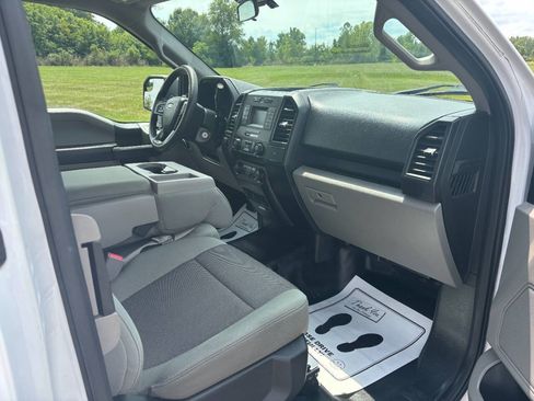 Used 2017 Ford F150 XL w/ XL Power Equipment Group AWD/4WD image 8