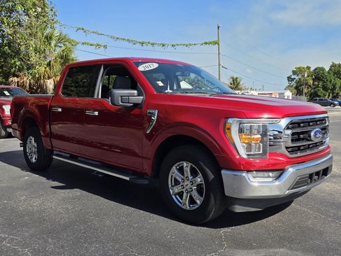 Used 2022 Ford F150 XLT w/ Equipment Group 302A High RWD image 7
