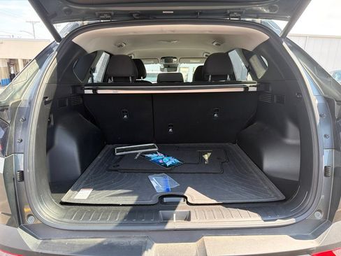 Certified 2023 Hyundai Tucson SEL AWD/4WD image 11
