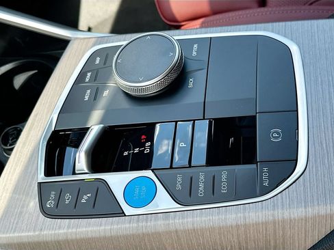 New 2026 BMW i4 xDrive40i w/ Premium Package AWD/4WD image 17