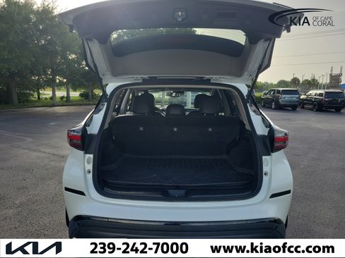 Used 2023 Nissan Murano SV w/ SV Midnight Edition Package AWD/4WD image 10