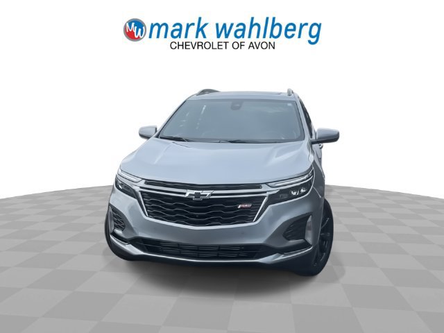 Certified 2023 Chevrolet Equinox RS w/ RS Leather Package AWD/4WD image 3