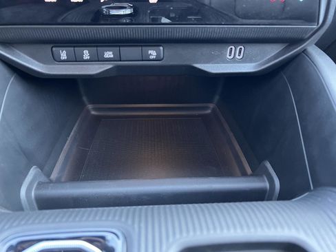 New 2026 Jeep Cherokee Limited image 33