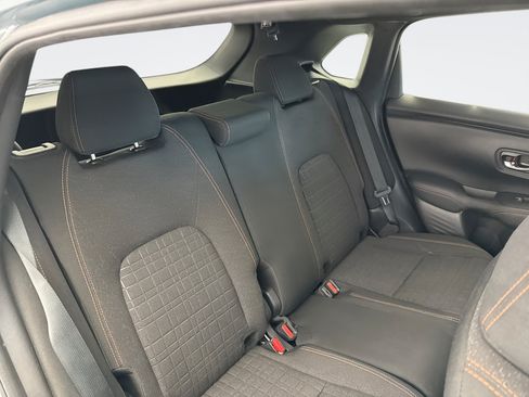 Used 2024 Honda HR-V Sport image 18
