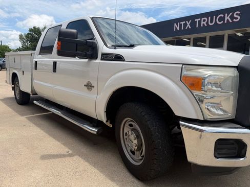 Used 2014 Ford F250 XL w/ Power Equipment Group RWD image 19
