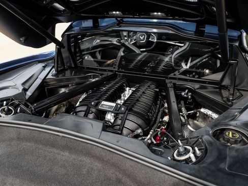 Used 2024 Chevrolet Corvette Z06 image 37