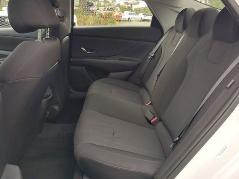 New 2026 Hyundai Elantra SE image 13