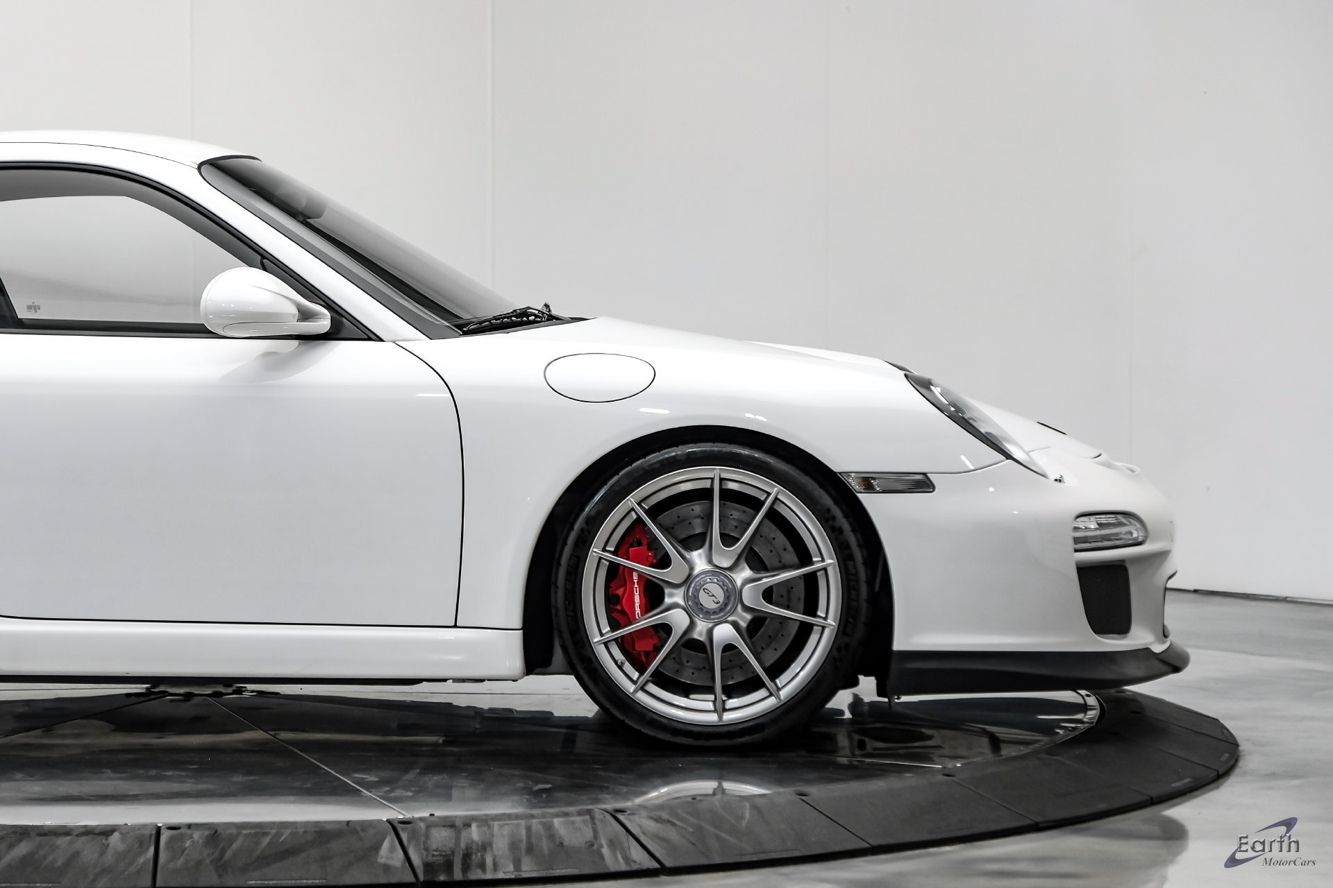 Used 2010 Porsche 911 GT3 RWD image 28