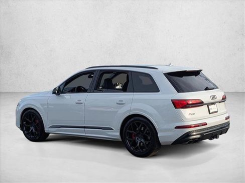 New 2026 Audi SQ7 Prestige AWD/4WD image 7
