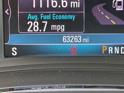 Used 2022 Buick Encore Preferred w/ Safety Package FWD image 27