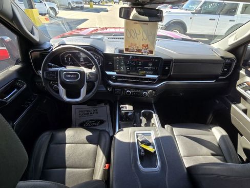 Used 2022 GMC Sierra 1500 SLT w/ SLT Premium Plus Package image 28