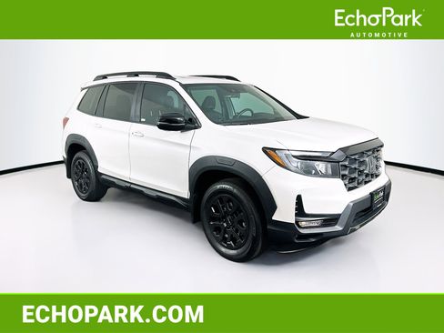 Used 2023 Honda Passport TrailSport image 1