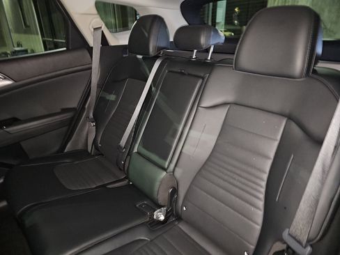 Used 2024 Kia Sportage SX image 15