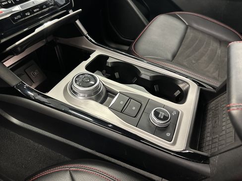 Certified 2023 Ford Explorer ST-Line w/ Class IV Trailer Tow Package image 34