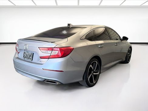 Used 2021 Honda Accord Sport image 4