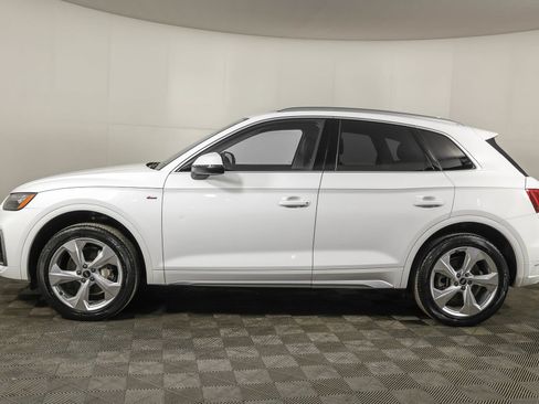 Used 2023 Audi Q5 2.0T Premium Plus w/ Premium Plus Package AWD/4WD image 23