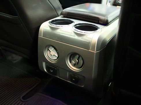 Used 2014 Ford F150 Platinum image 36