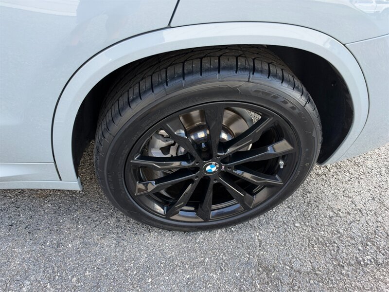 Used 2023 BMW X3 xDrive30i w/ M Sport Package AWD/4WD image 15