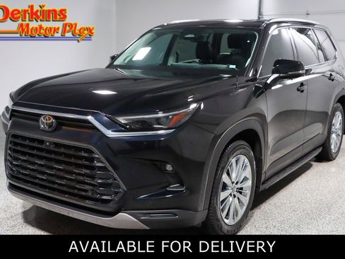 Used 2024 Toyota Grand Highlander AWD image 1