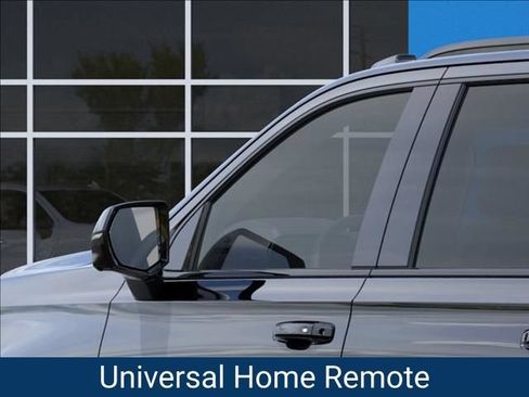 New 2026 Chevrolet Suburban RST w/ Advanced Technology Package AWD/4WD image 13