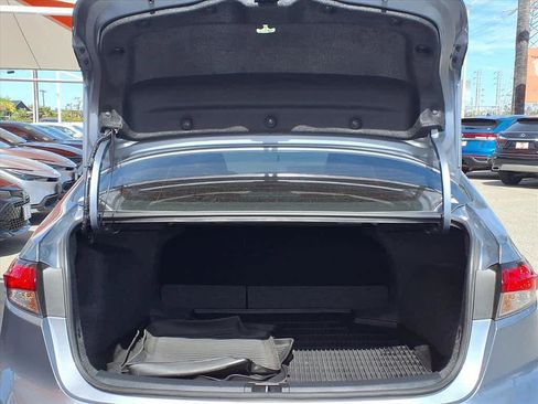 Certified 2025 Toyota Corolla LE image 6