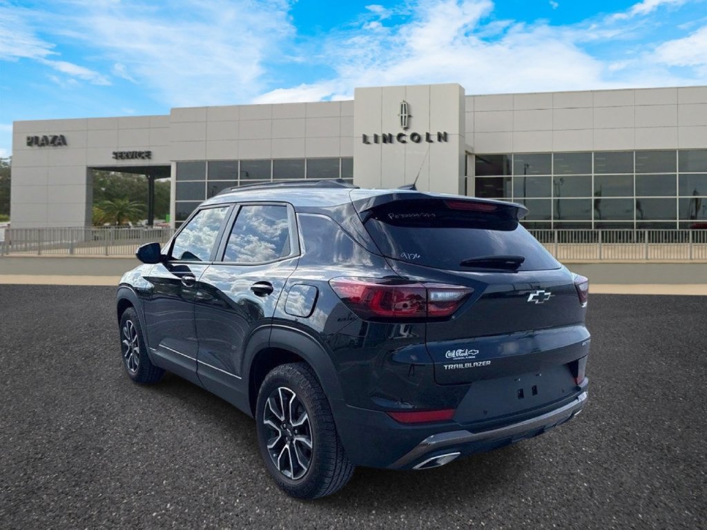 Used 2025 Chevrolet TrailBlazer ACTIV w/ Convenience Package FWD image 8
