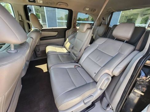 Used 2015 Honda Odyssey Touring image 10