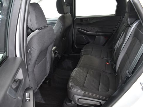 Used 2024 Ford Escape Active w/ Tech Pack #1 AWD/4WD image 16
