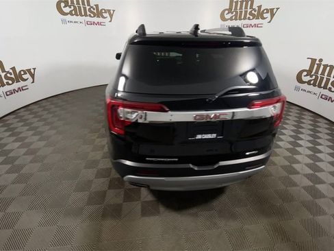 Used 2023 GMC Acadia SLE w/ Driver Convenience Package image 7