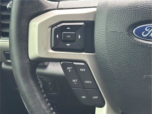 Used 2018 Ford F150 Lariat w/ Equipment Group 501A Mid AWD/4WD image 22