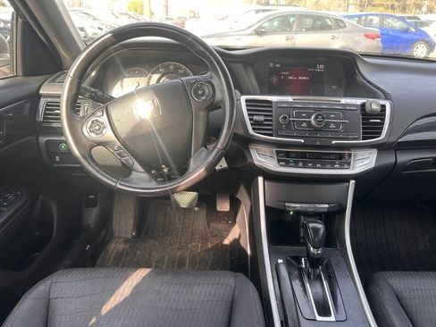 Used 2014 Honda Accord Sport image 16