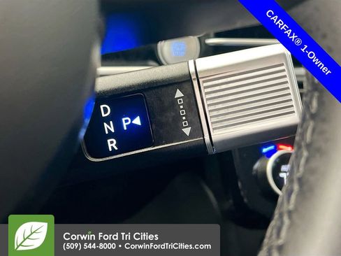 Used 2025 Hyundai Tucson Limited image 10