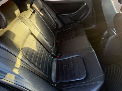 Used 2014 Volkswagen Jetta SEL image 11