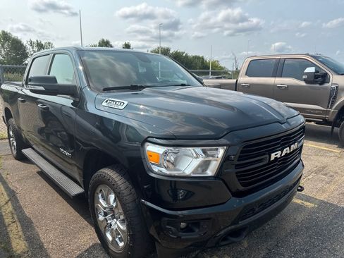 Used 2019 RAM 1500 Big Horn AWD/4WD image 9