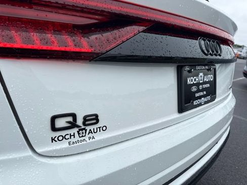 Used 2023 Audi Q8 Premium Plus AWD/4WD image 17