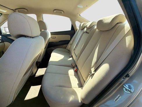 Used 2009 Hyundai Elantra GLS image 19