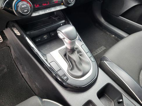 Used 2023 Kia Forte GT-Line w/ GT-Line Premium Package image 24