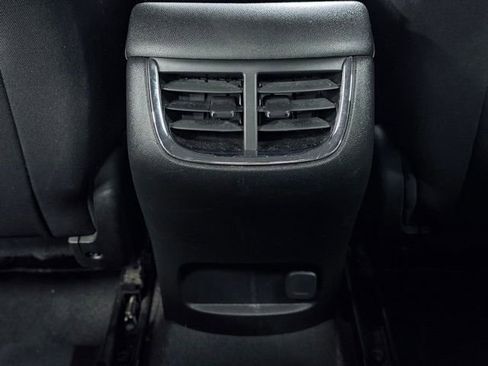 Used 2024 Chevrolet Malibu LT FWD image 20