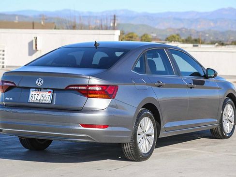 Used 2019 Volkswagen Jetta S w/ Driver Assistance Package image 5