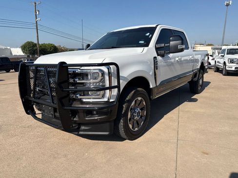 Used 2025 Ford F250 King Ranch AWD/4WD image 3