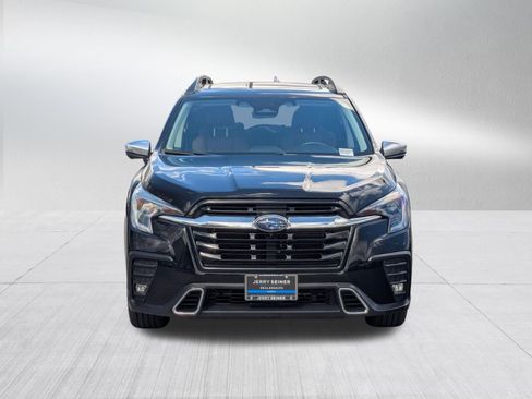 Certified 2023 Subaru Ascent Touring AWD/4WD image 8