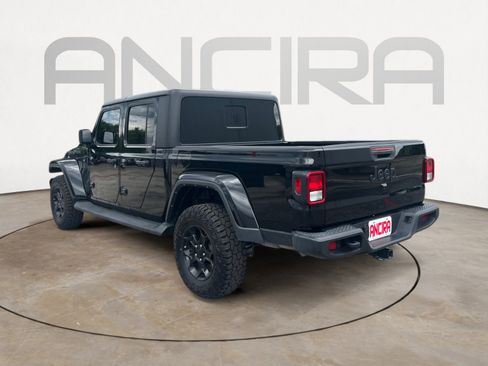 Used 2023 Jeep Gladiator Sport AWD/4WD image 8