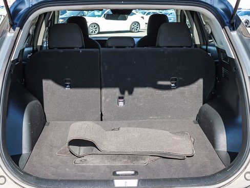 Used 2024 Kia Sportage LX image 25